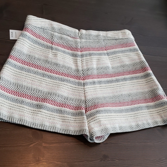 BCBG Generation Shorts - Picture 3 of 6